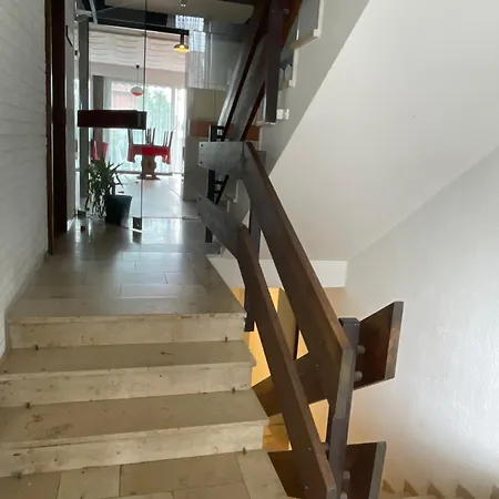 De Lux بيت ضيافة