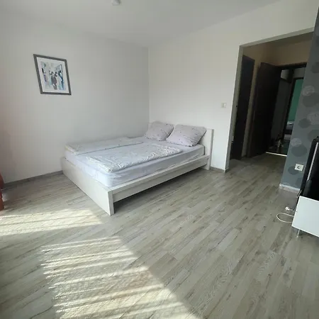 De Lux